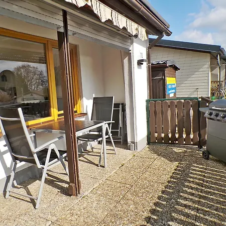 Hébergement de vacances Am Knoten A10 Klima, Grill, Terrasse, Arbeitsbereich Workation Ww-knoten Reiheneckhaus